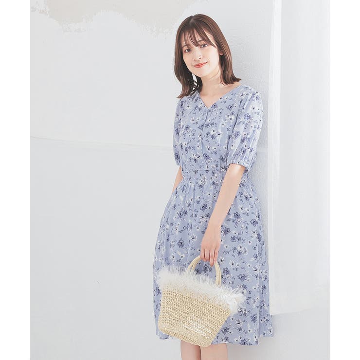 春夏 リボン シンプル ホワイト ゆるかわ 半袖 ひざ丈ワンピース 53 ニットワンピース ミディ丈 半袖 リブニット パイピング 飾り