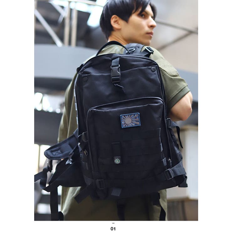 デジタル迷彩柄旭日旗(防衛省海上自衛隊グッズ)のワッペン(パッチ/PX品)モデル着用画像