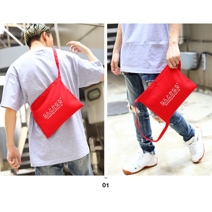 Champion 赤 ショルダーバッグ サコッシュ - メルカリ