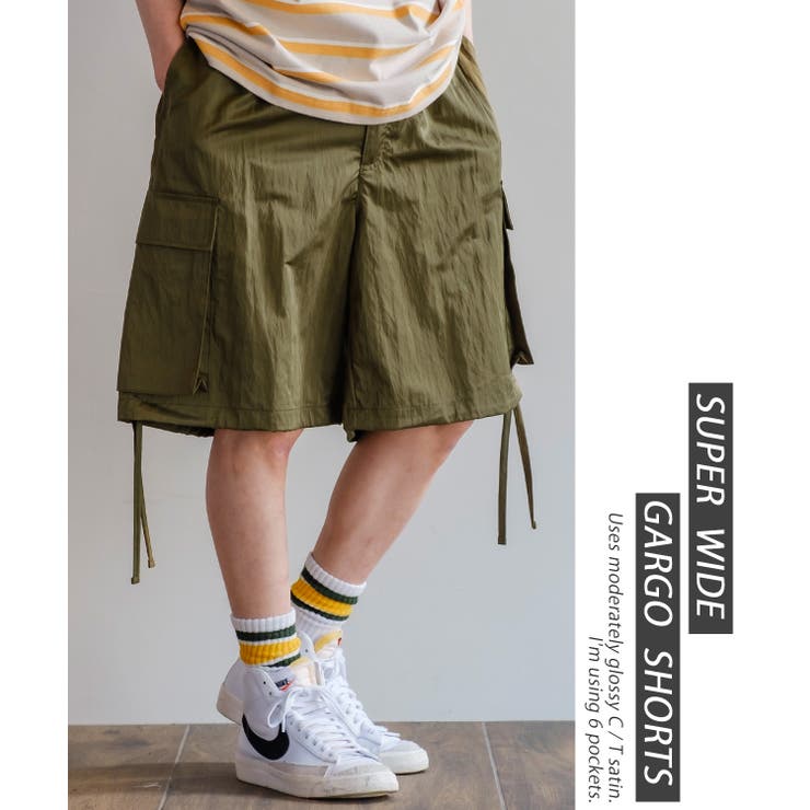 SECRET オリーブ ショートパンツ M SECRET オリーブ ショートパンツ M