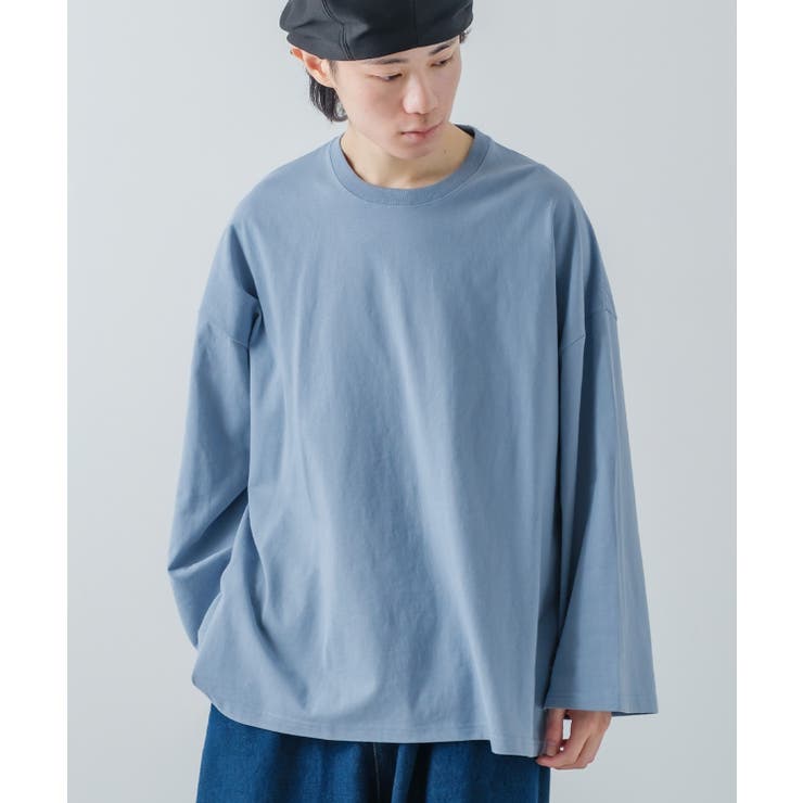 ブルー