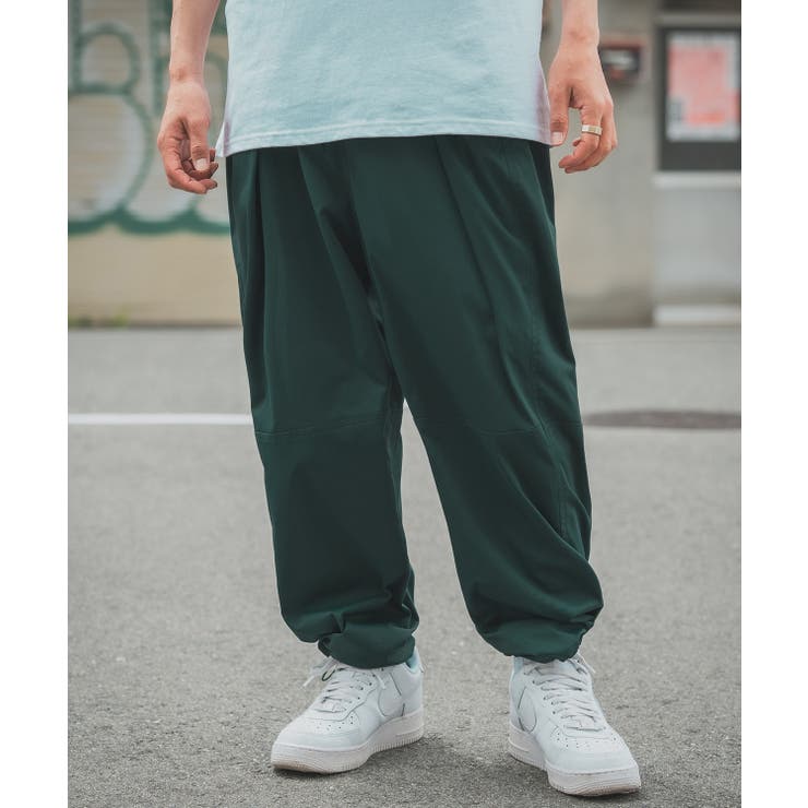 グリーン