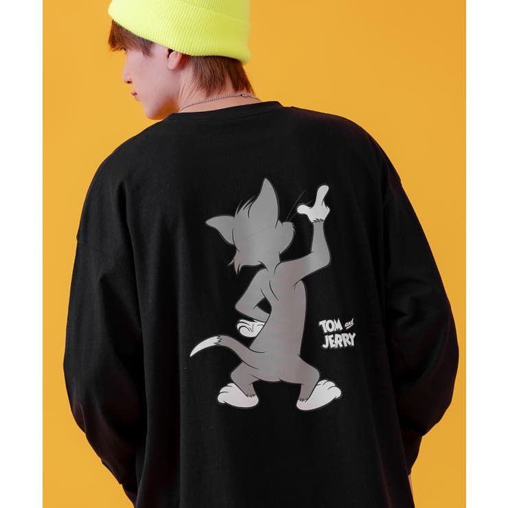 ブラック