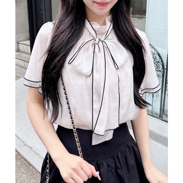 オフホワイト/クロ | 【WEB限定】ラメシアー2wayリボンフレアスリーブブラウス | INGNI 