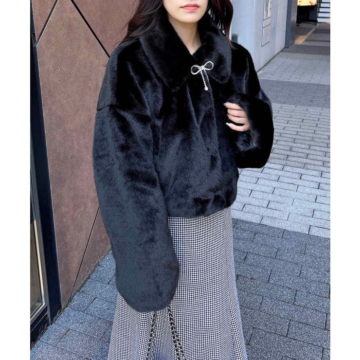 ブローチ付ステンカラーエコファーBL | INGNI  | 詳細画像15 