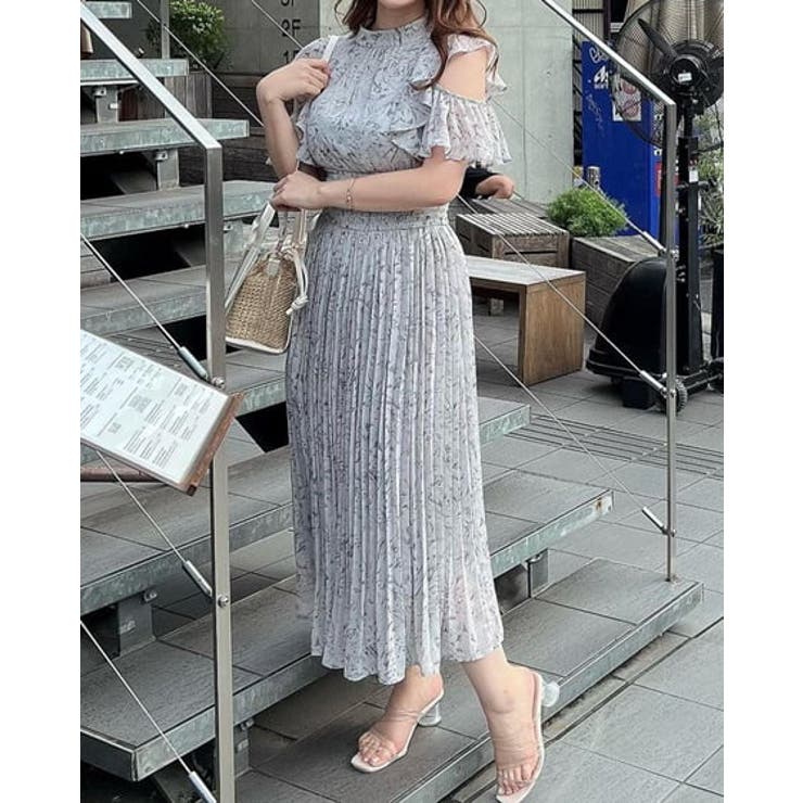 イング INGNI 花柄 ノースリーブ ミニワンピース 夏 グレー 渦巻く