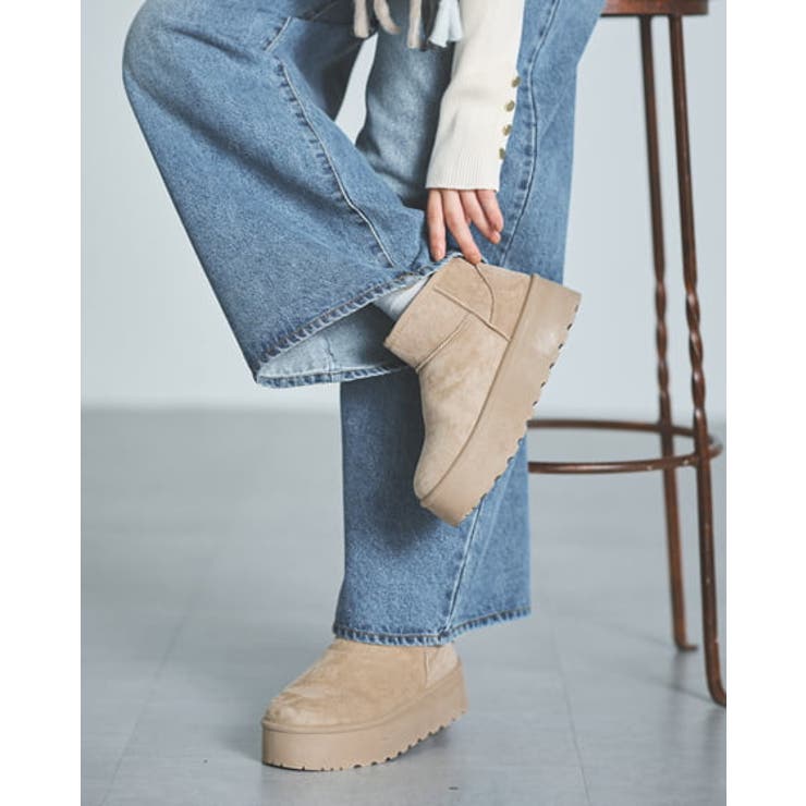 UGG ベージュ ムートンブーツ厚底