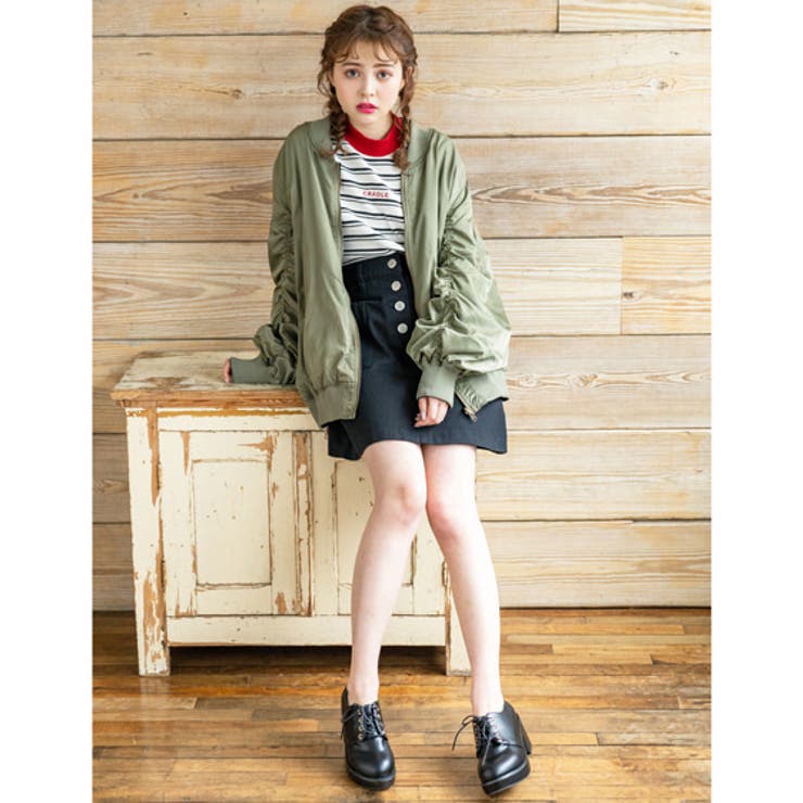 ロゴ入りトップスとボーダー柄ショートパンツのセット　新品 マルチボーダーHNロゴ入りトップス5分袖[品番：INGW0004780