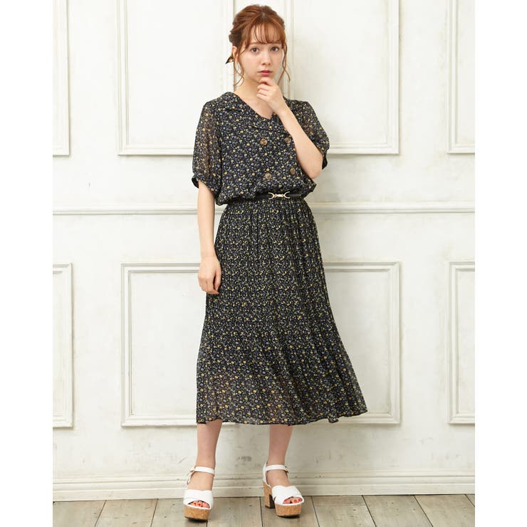 ベルト付花柄開襟プリーツ Op 品番 Ingw Ingni イング のレディースファッション通販 Shoplist ショップリスト