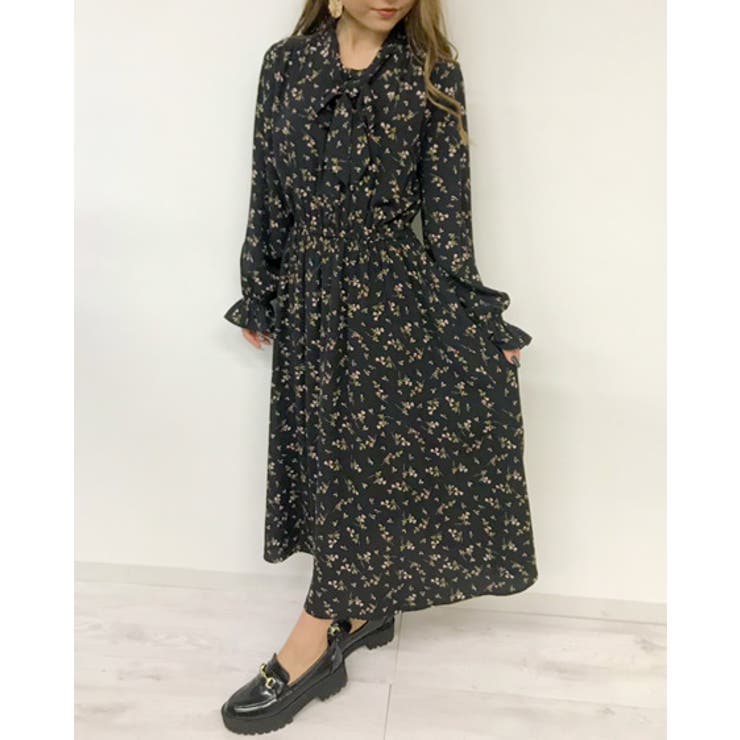 花柄ボウタイop ワンピース シンプル 品番 Ingw Ingni イング のレディースファッション通販 Shoplist ショップリスト