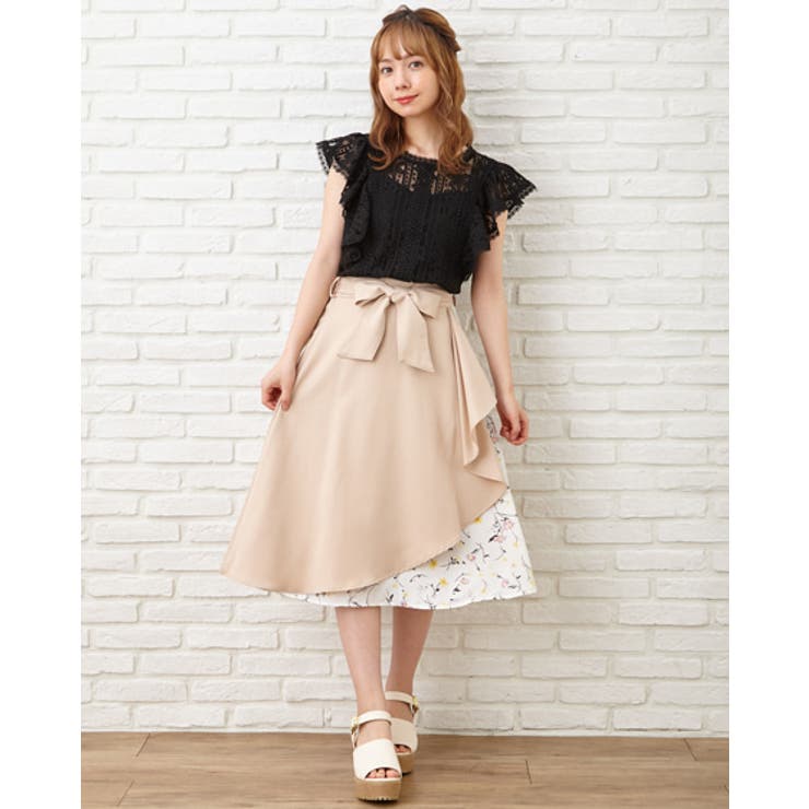 【Valentino】シルク 花柄 ミディスカート【送料関税込】 Valentino】シルク 花柄 ミディスカート【送料関税込】