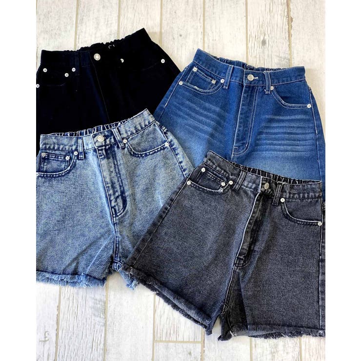 ダイヤ Jeans デニムショートパンツ26インチ　新品、未使用。タグ無し ハイウエストcross point bijouデニムショートパンツ[品番