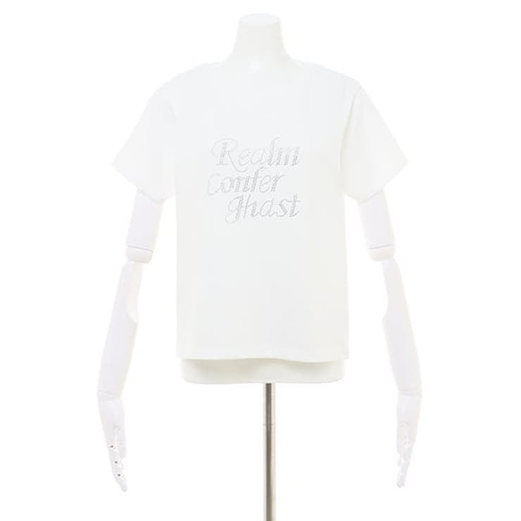 白いシャツやTシャツにも合います。たっぷりなラインでストーンとして綺麗です。 白いシャツやTシャツにも合います。たっぷりなラインでストーン