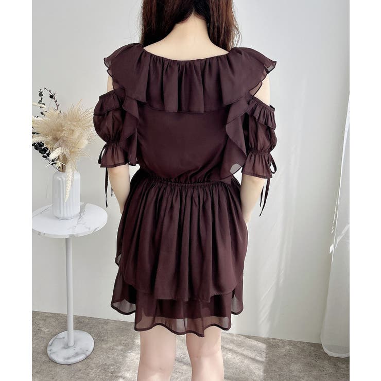 ANDWANG ボリュームフリルミニワンピース　ブラック ANDWANG ボリュームフリルミニワンピース ブラック ANDWANG