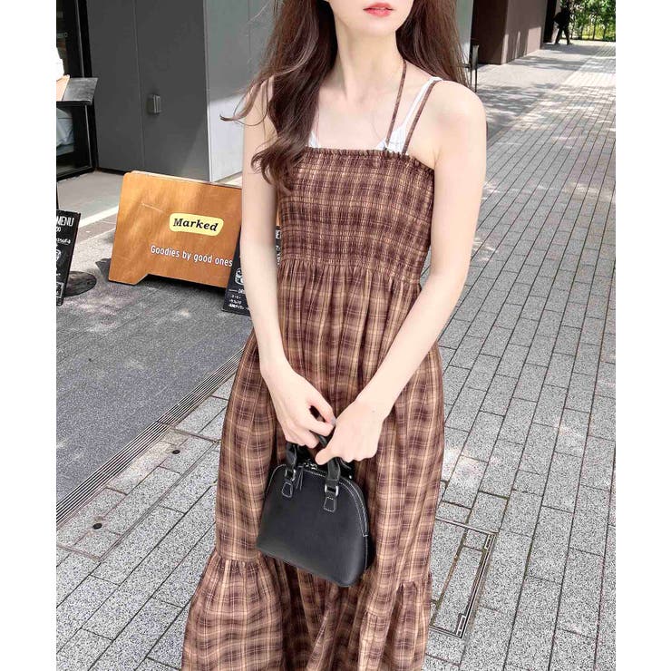 ホルターネックチェック柄シャーリングワンピース[品番