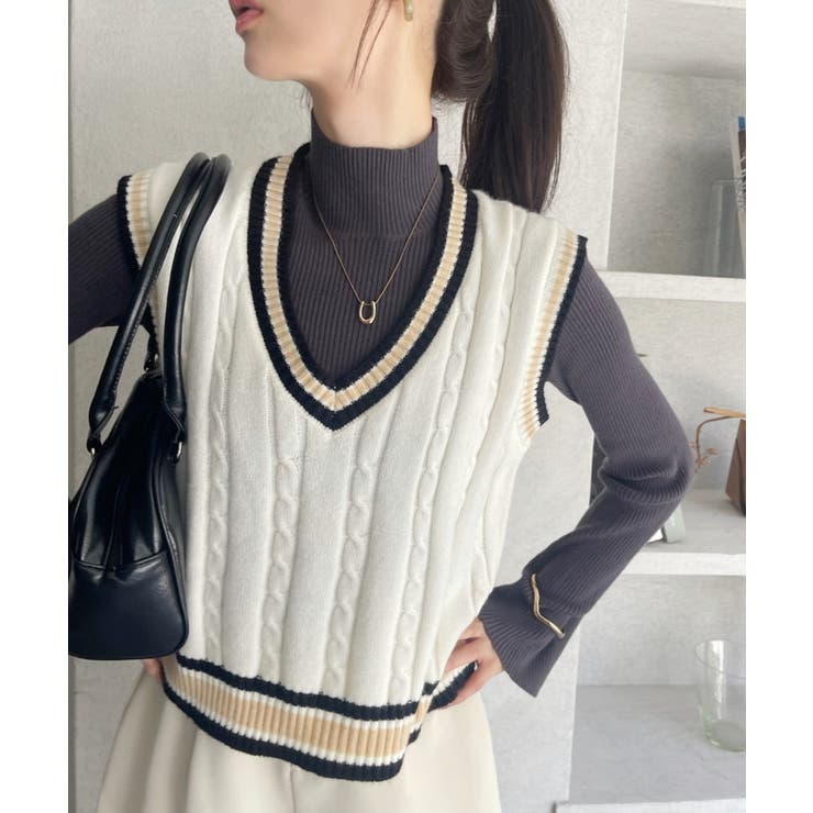 アイボリー | ケーブル編み チルデンニットベスト | Ada.