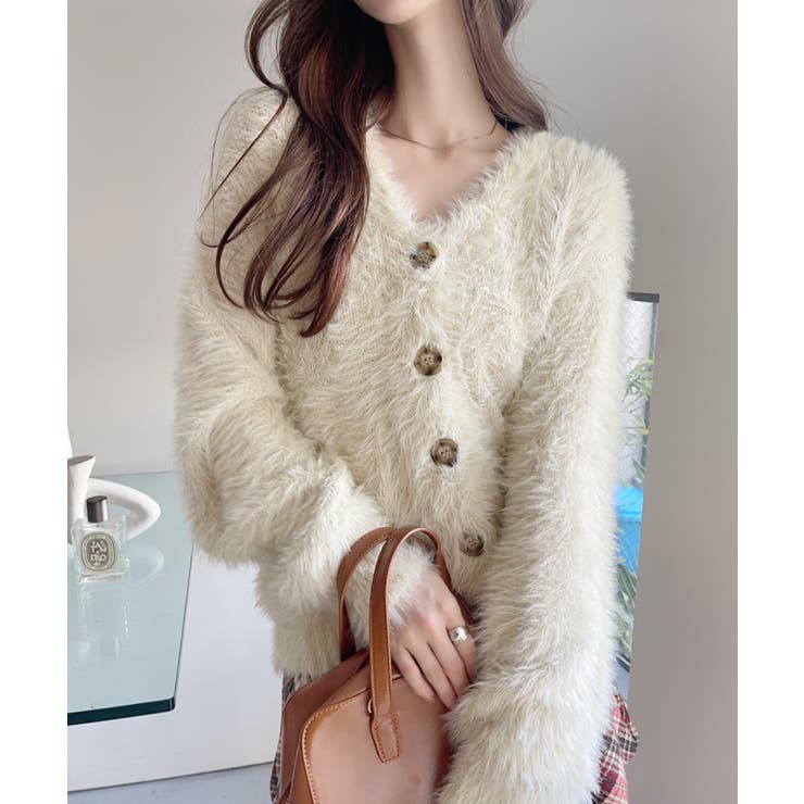 アイボリー | シャギー Vネック マーブルボタン ルーズ カーディガン | Ada.