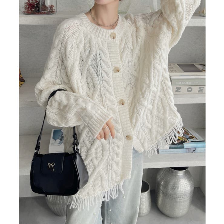 オフホワイト | 前後2WAY ケーブル フリンジ オーバーサイズ カーディガン | Ada.