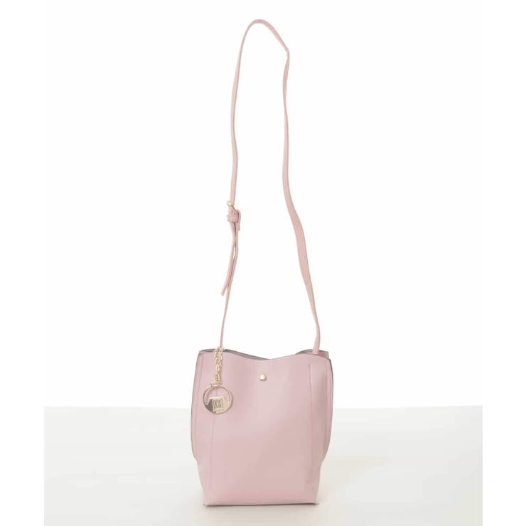 [軽量/チャーム付き]ウェーブカットステッチショルダーバッグ | MK MICHEL KLEIN BAG | 詳細画像1 