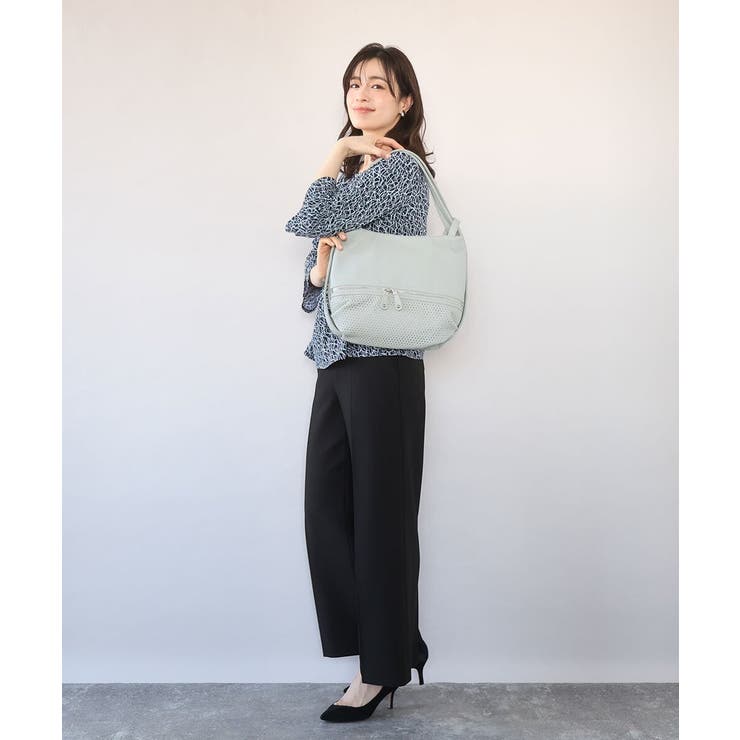 [2WAY]パンチングデザイン変形ミニトートバッグ | MK MICHEL KLEIN BAG | 詳細画像16 