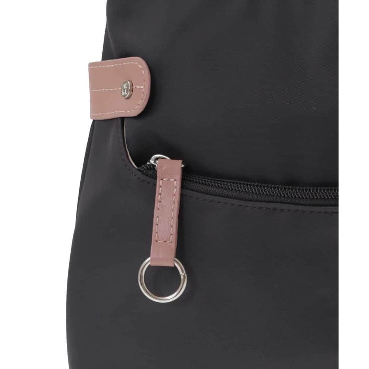 [撥水/500g以下の軽量]アクセントレザースクエアショルダーバッグ | MK MICHEL KLEIN BAG | 詳細画像19 