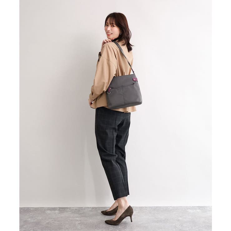 [撥水/軽量]アクセントレザースクエアショルダーバッグ | MK MICHEL KLEIN BAG | 詳細画像20 