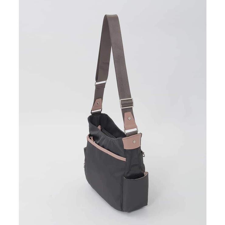 [撥水/軽量]アクセントレザーショルダーバッグ | MK MICHEL KLEIN BAG | 詳細画像3 