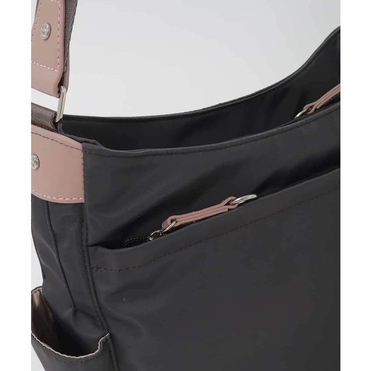 [撥水/軽量]アクセントレザーショルダーバッグ | MK MICHEL KLEIN BAG | 詳細画像7 