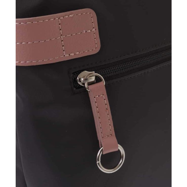 [撥水/500g以下の軽量]アクセントレザースクエアショルダーバッグ | MK MICHEL KLEIN BAG | 詳細画像14 