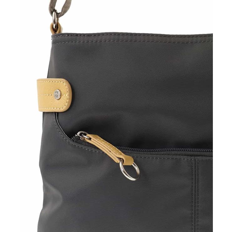 [撥水/500g以下の軽量]アクセントレザースクエアショルダーバッグ | MK MICHEL KLEIN BAG | 詳細画像26 