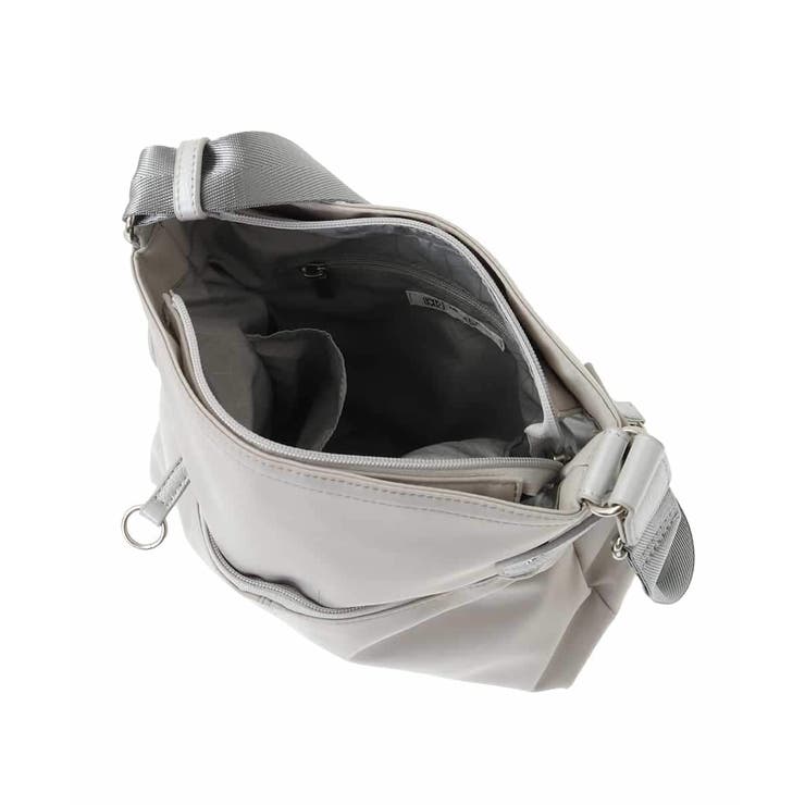 [撥水/500g以下の軽量]アクセントレザースクエアショルダーバッグ | MK MICHEL KLEIN BAG | 詳細画像4 