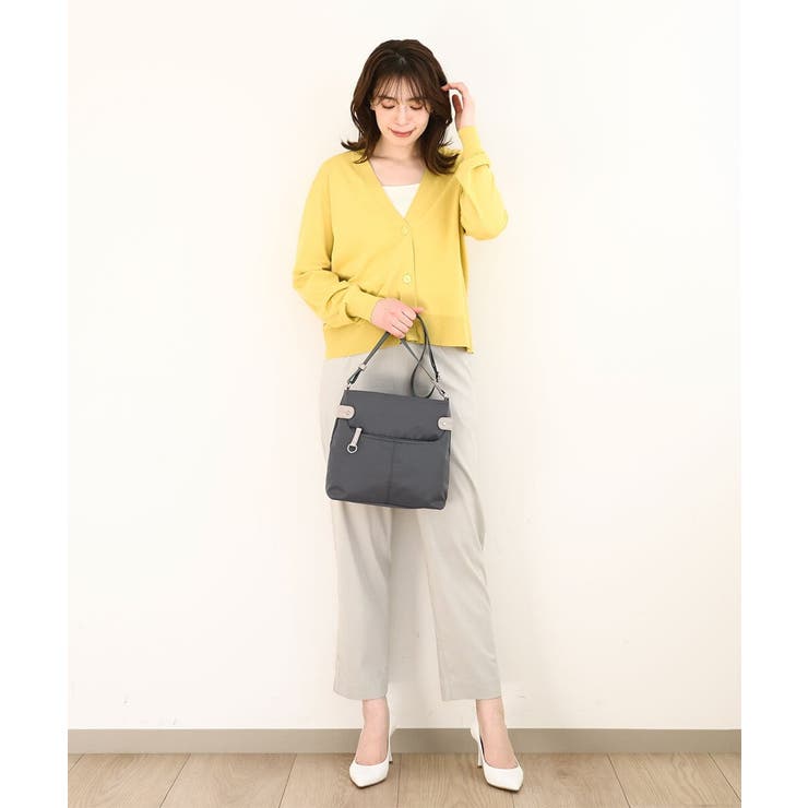 [撥水/500g以下の軽量]アクセントレザースクエアショルダーバッグ | MK MICHEL KLEIN BAG | 詳細画像5 