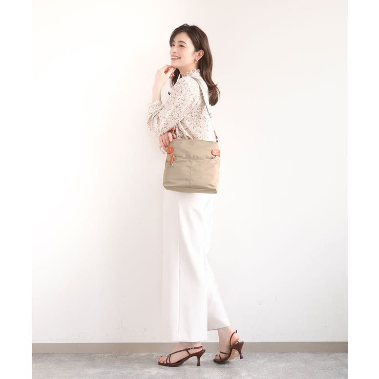 [撥水/軽量]アクセントレザースクエアショルダーバッグ | MK MICHEL KLEIN BAG | 詳細画像24 