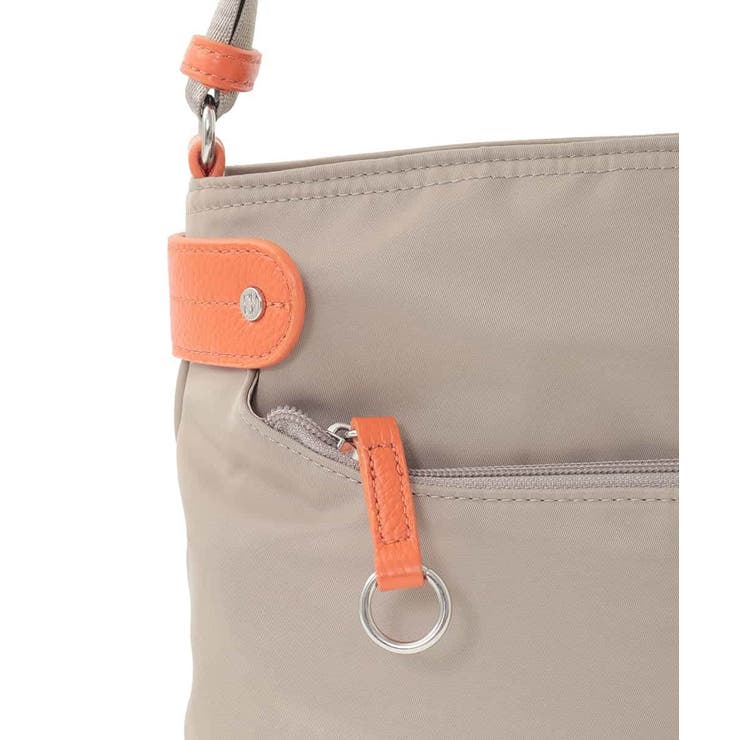 [撥水/軽量]アクセントレザーコンパクトショルダーバッグ | MK MICHEL KLEIN BAG | 詳細画像5 