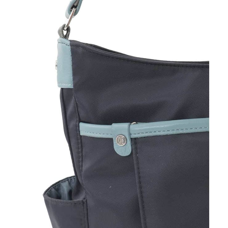 [撥水/軽量]アクセントレザーショルダーバッグ | MK MICHEL KLEIN BAG | 詳細画像14 