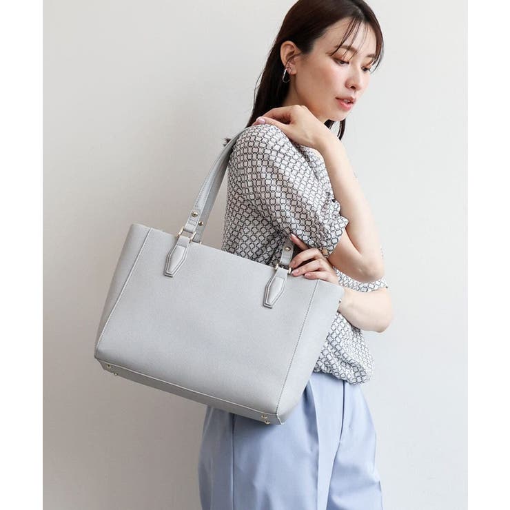 ライトグレー | [2WAY/A4収納可]合成皮革エンボスビジネストート | MK MICHEL KLEIN BAG