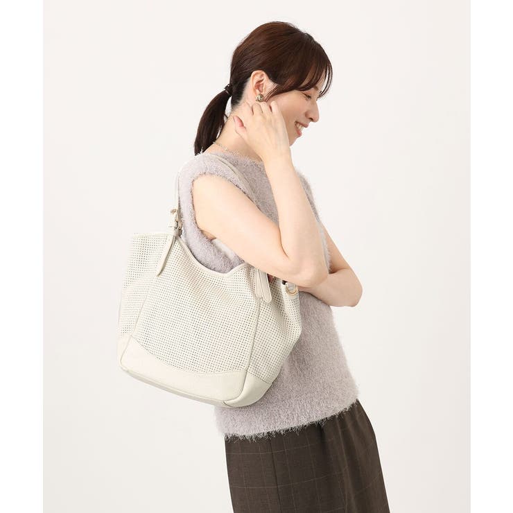 [2WAY/500g以下の軽量]ベルトデザインパンチングトート | MK MICHEL KLEIN BAG | 詳細画像11 