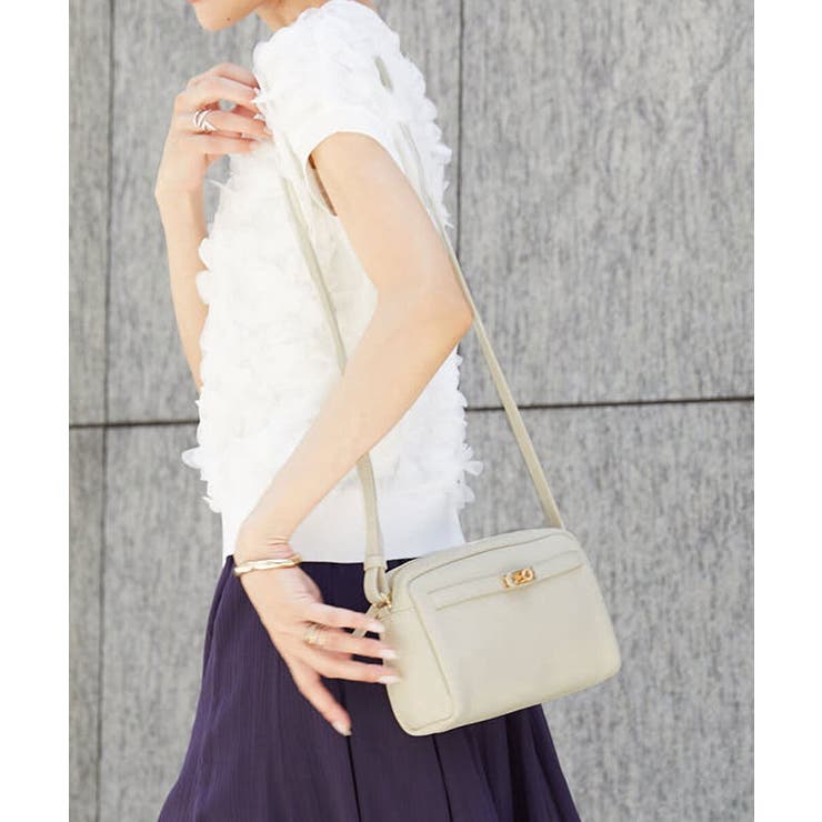 アイボリー | [軽量]カウレザースクエアミニショルダー | MK MICHEL KLEIN BAG