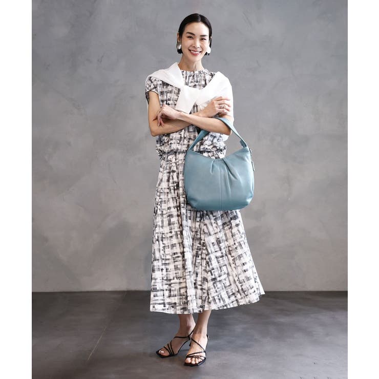 [2WAY]カウレザーワンハンドルバッグ | MK MICHEL KLEIN BAG | 詳細画像17 