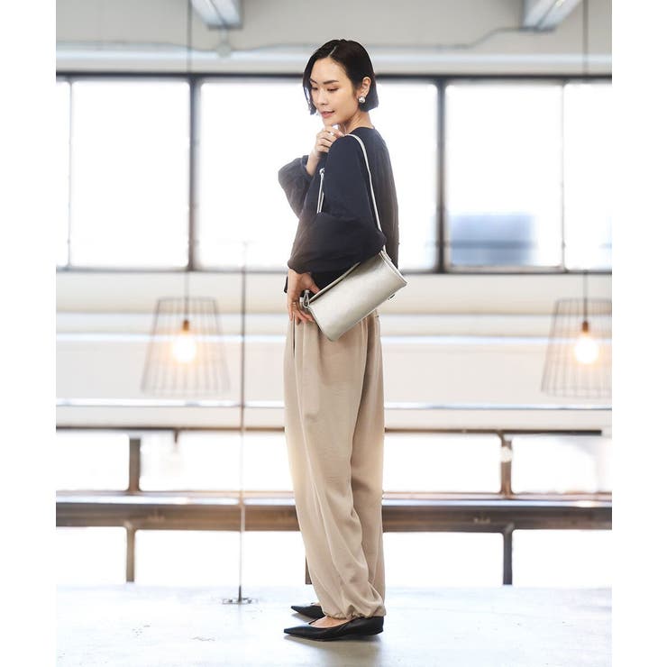 [300g以下の軽量]カウレザーシリンダーバッグ | MK MICHEL KLEIN BAG | 詳細画像21 