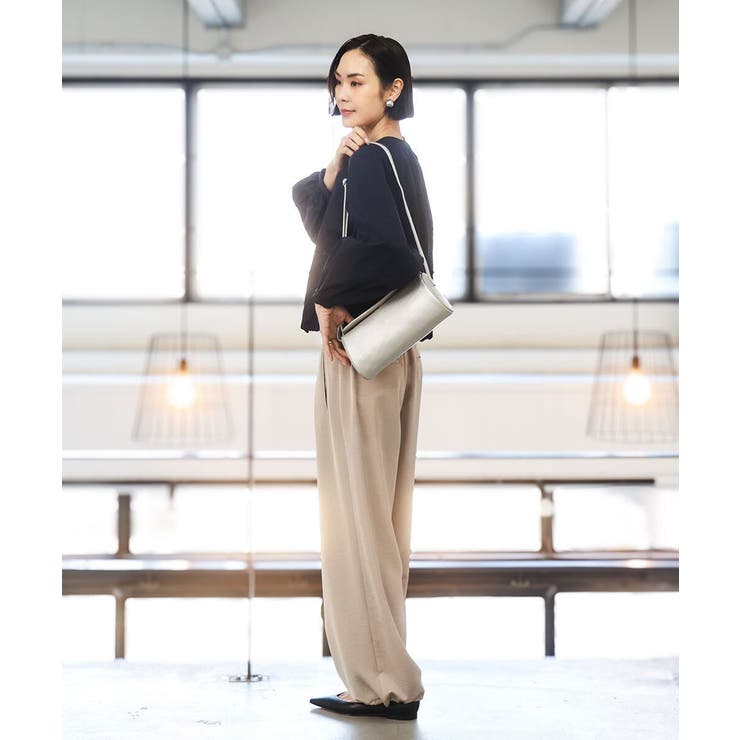 [300g以下の軽量]カウレザーシリンダーバッグ | MK MICHEL KLEIN BAG | 詳細画像22 