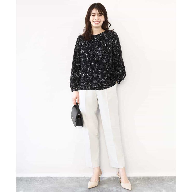 ラインフラワーボウタイ風ブラウス/洗える | OFUON | 詳細画像4 