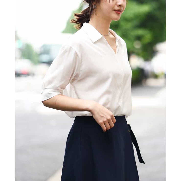 ベージュ | スキッパーシャツブラウス/洗える | OFUON