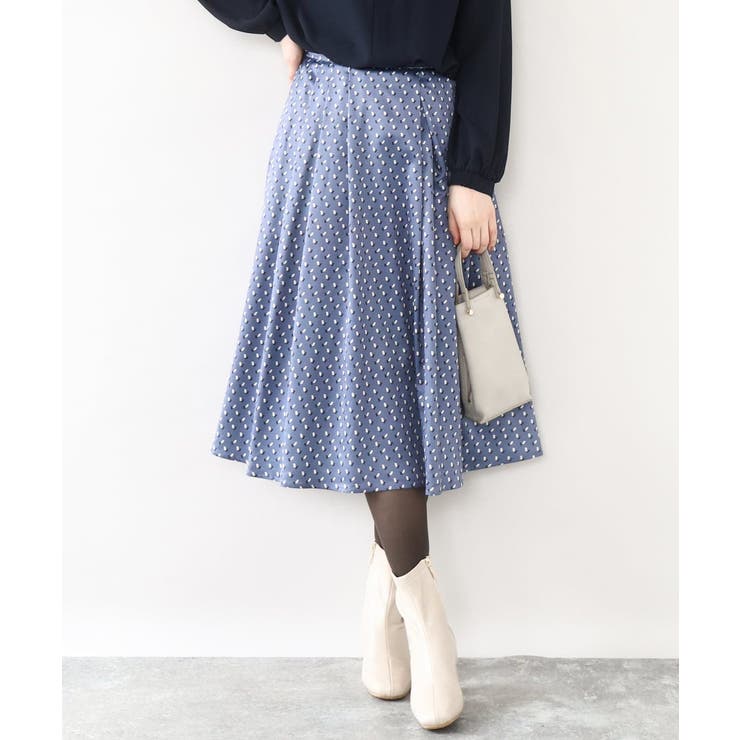 ブルー | 幾何柄タックフレアースカート/洗える | OFUON
