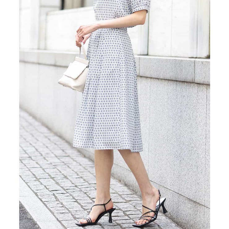 アイボリー | カラースクエアプリントタックスカート/洗える | OFUON