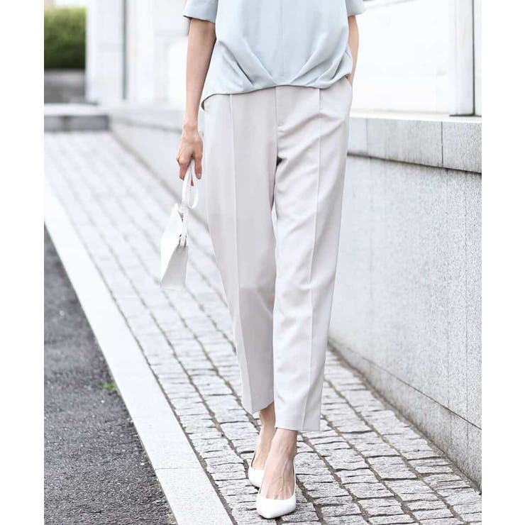ベージュ | [名品シリーズ]ストレッチテーパードパンツ/洗える/WEB限定サイズ | OFUON