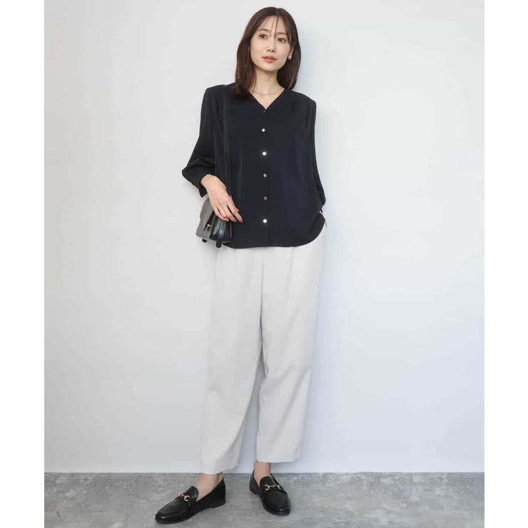 Vネックサテンブラウス/洗える | MK MICHEL KLEIN | 詳細画像3 