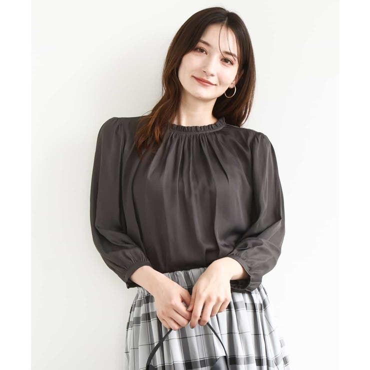 ダークグレー | フリルギャザーネックサテンブラウス/接触冷感/洗える | MK MICHEL KLEIN