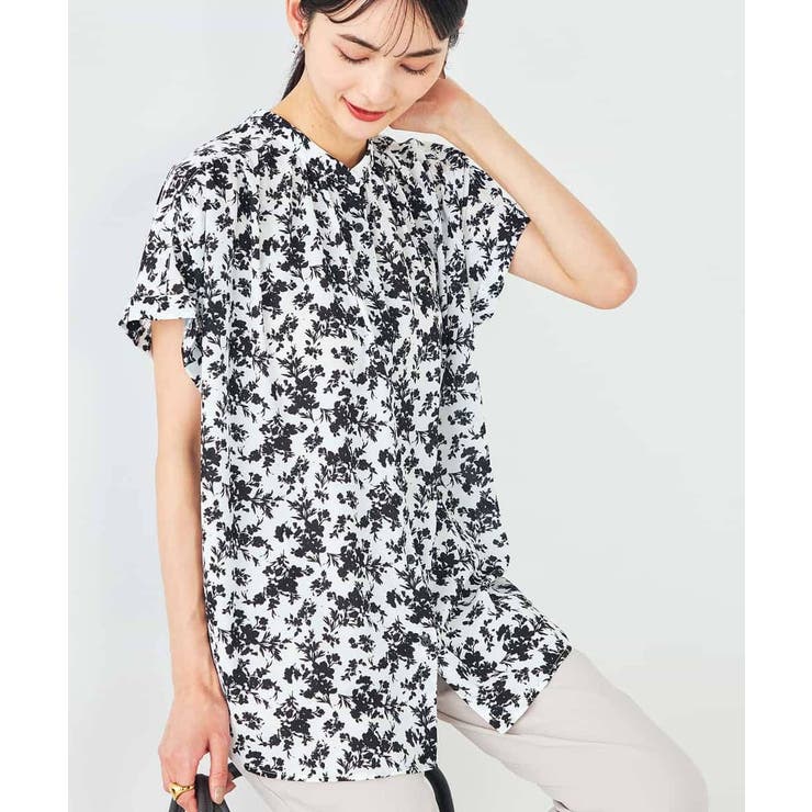 アイボリー | 花柄ギャザーブラウス | a.v.v【WOMEN】