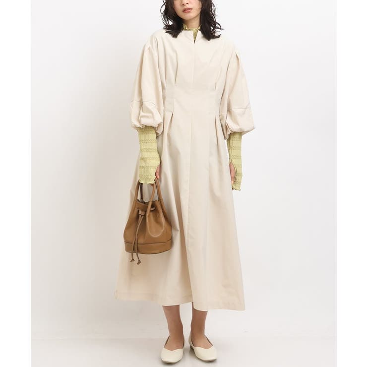 ベージュ | ボリュームスリーブタフタワンピース | a.v.v【WOMEN】